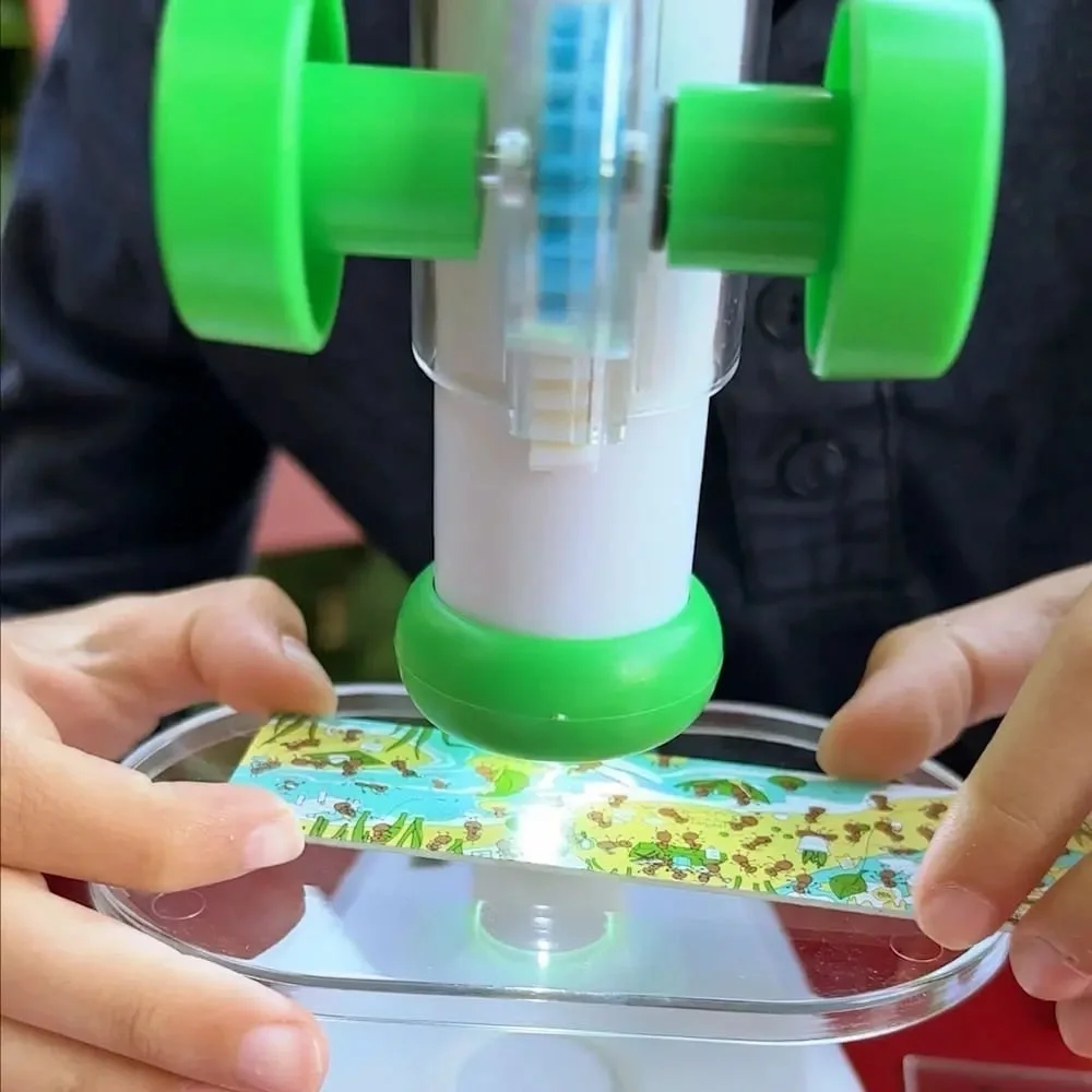 NWT Kiwico Green and White Kids Boys Girls Microscope Learning Toy Set